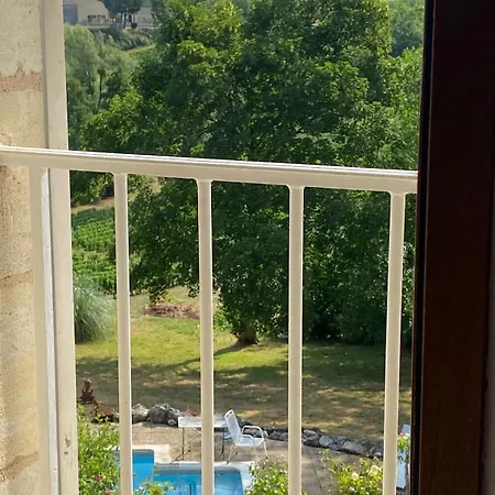 Saint Clair Proche Saint Emilion Bed & Breakfast 3*