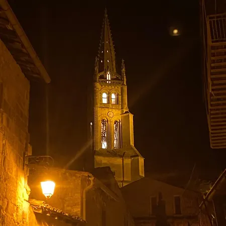Saint Clair Proche Saint Emilion Bed & Breakfast Puisseguin